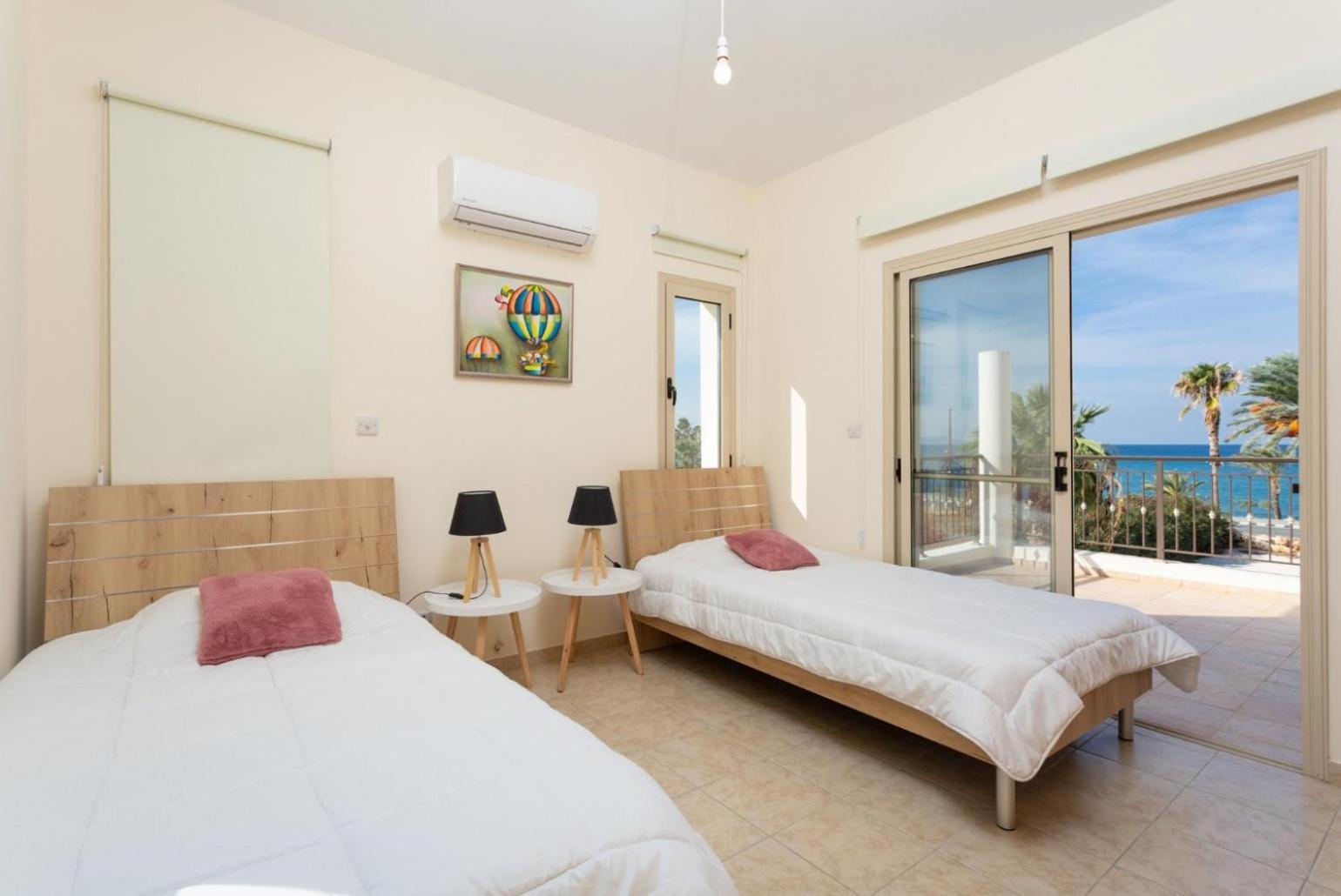 Villa Seashore One Paphos 外观 照片